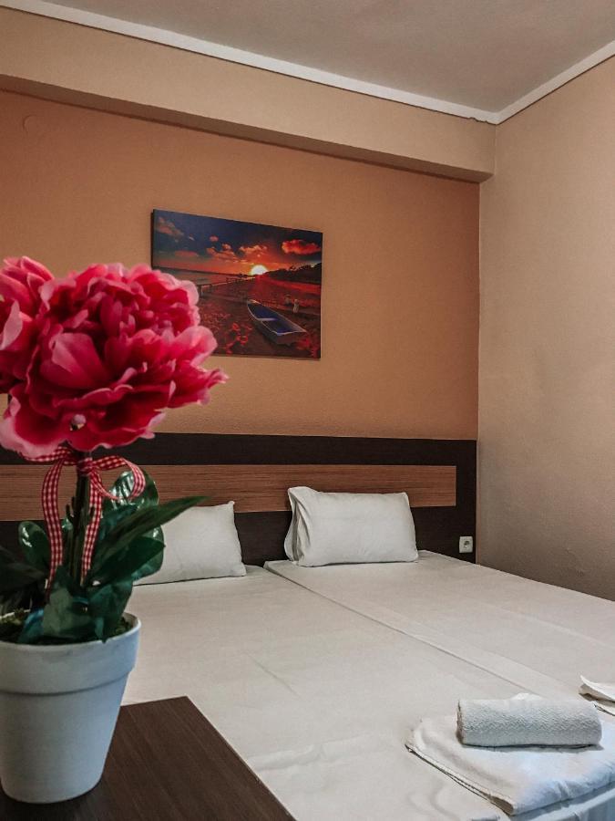 Liogerma Apartments Pefkochori Eksteriør bilde