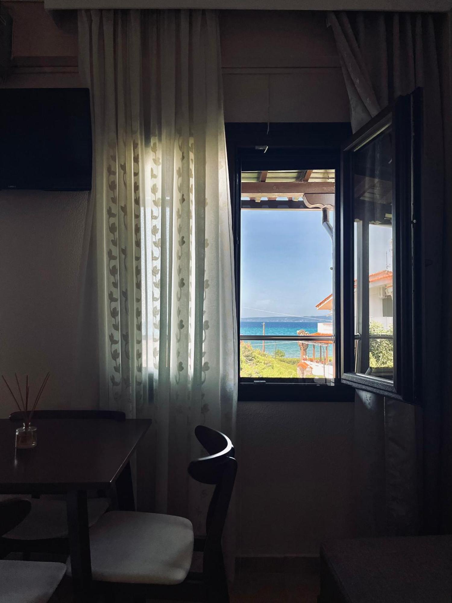 Liogerma Apartments Pefkochori Eksteriør bilde